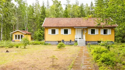 Hus till salu i Emmaboda