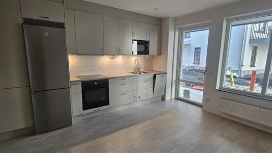 Bostadsrätter till salu i Nacka - foto 2