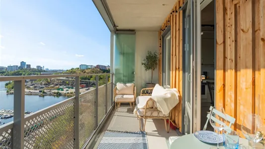 Bostadsrätter till salu i Nacka - foto 1
