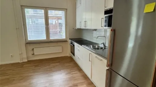 Lägenheter i Haninge - foto 1