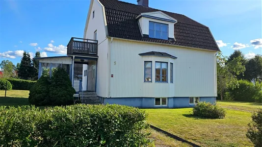 Hus till salu i Lessebo - foto 1