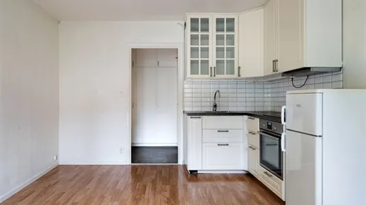 Bostadsrätter till salu i Sundbyberg - foto 2