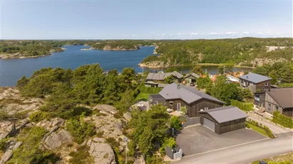 Fritidshus till salu i Tanum, Tanumshede
