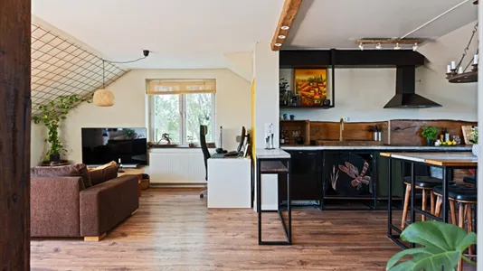 Bostadsrätter till salu i Mark - foto 1