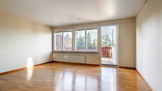 Bostadsrätter till salu i Huddinge - foto 2