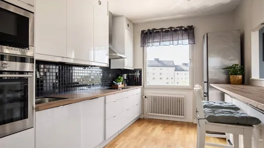 Bostadsrätter till salu i Nacka - foto 13