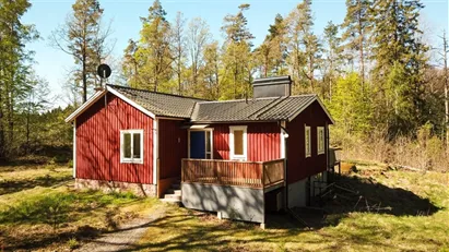 Hus till salu i Karlskrona, Tving