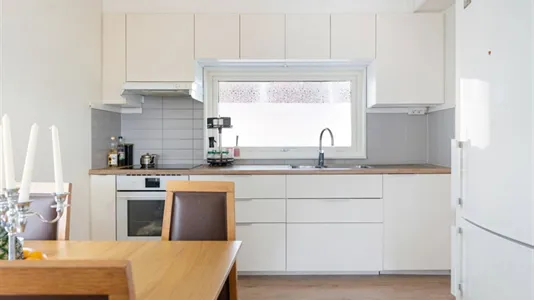 Bostadsrätter till salu i Nacka - foto 5