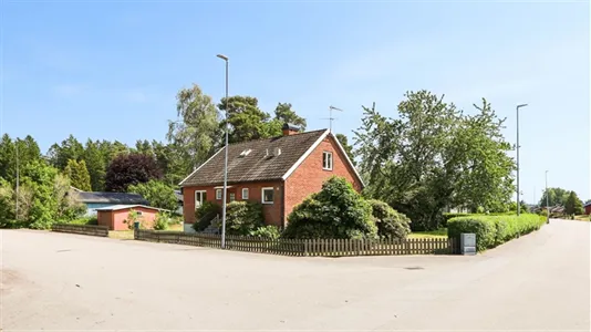 Hus till salu i Tingsryd - foto 1