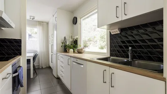 Bostadsrätter till salu i Huddinge - foto 4