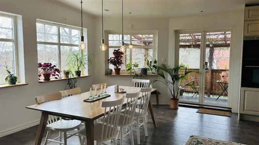 Hus i Huddinge - foto 3