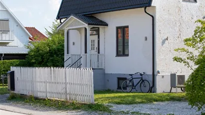 Charmig 30-talsvilla i lugnt och eftertraktat villakvarter