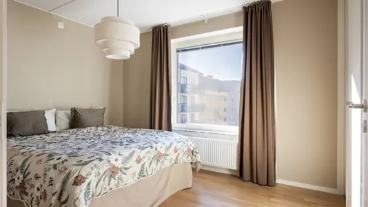 Bostadsrätter till salu i Huddinge - foto 4