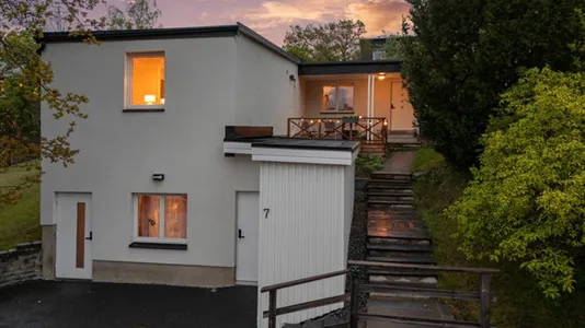 Bostadsrätter till salu i Huddinge - foto 1