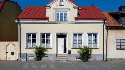 Vackert innerstadshus med intäktsmöjligheter
