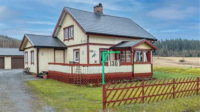 Hus till salu i Dals-Ed, Ed