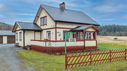 Hus till salu i Dals-Ed - foto 1