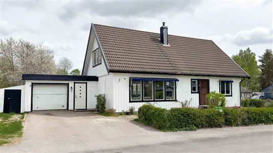 Hus till salu i Tingsryd - foto 1