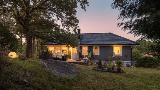Bostadsrätter till salu i Botkyrka - foto 2