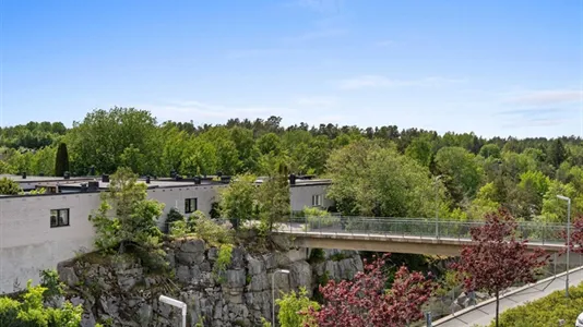 Bostadsrätter till salu i Nacka - foto 2