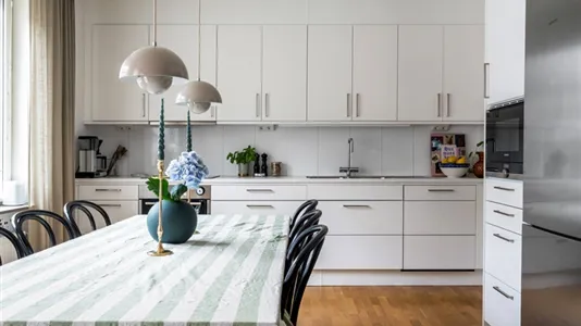 Bostadsrätter till salu i Nacka - foto 9