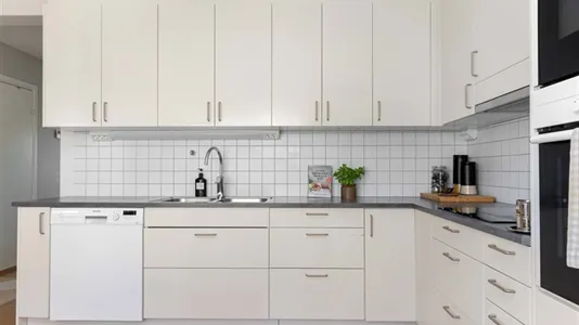 Bostadsrätter till salu i Haninge - foto 2