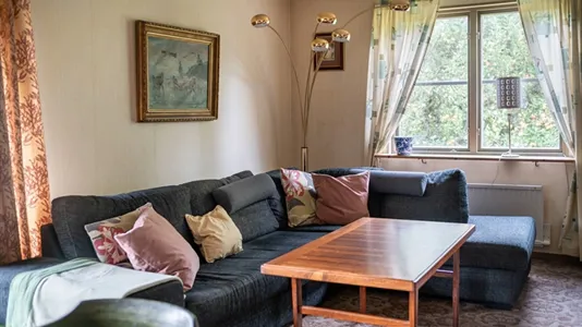 Bostadsrätter till salu i Huddinge - foto 11