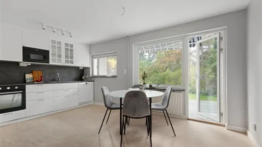 Radhus i Västerort - foto 2