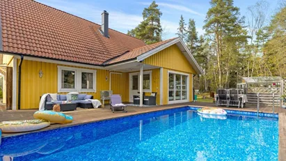 Bostadsrätt till salu i Haninge, Västerhaninge