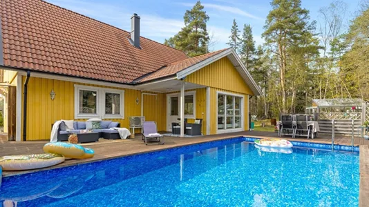 Bostadsrätter till salu i Haninge - foto 1