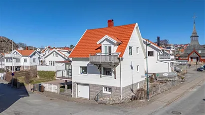 Hus till salu i Sotenäs, Hunnebostrand