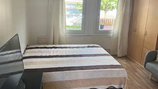 Lägenheter i Botkyrka - foto 1