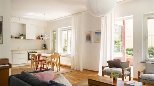Bostadsrätter till salu i Nacka - foto 1