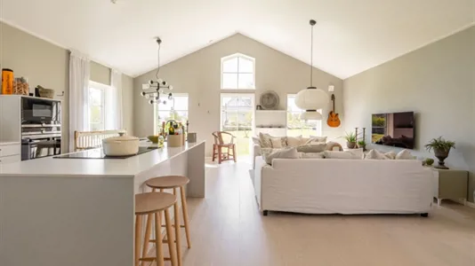 Hus till salu i Gotland - foto 2