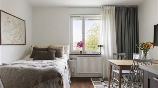 Bostadsrätter till salu i Nacka - foto 1