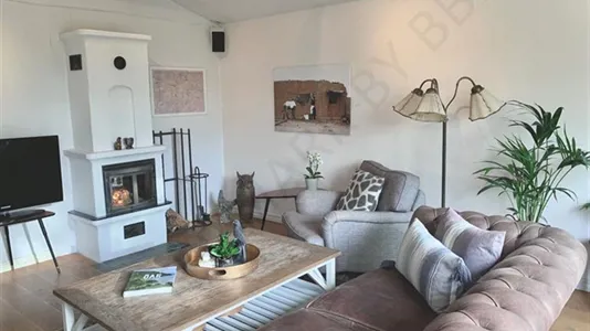 Hus i Huddinge - foto 2