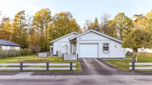 Hus till salu i Tingsryd - foto 1