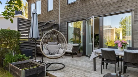 Bostadsrätter till salu i Huddinge - foto 2