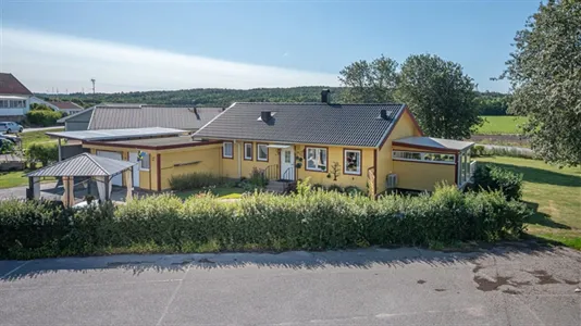 Hus till salu i Tanum - foto 1