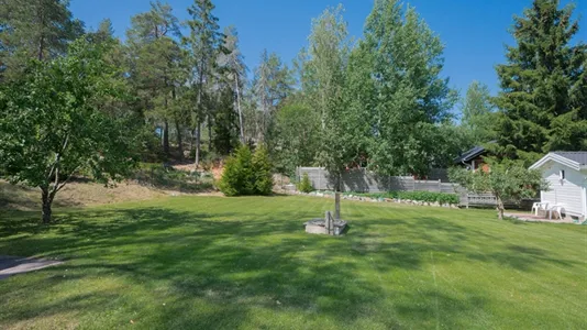 Bostadsrätter till salu i Huddinge - foto 3