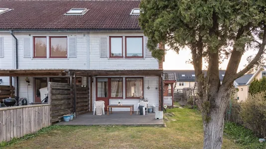 Bostadsrätter till salu i Botkyrka - foto 9