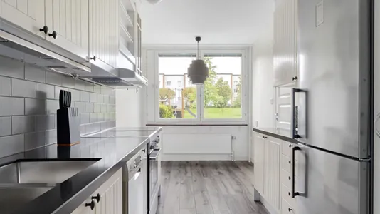 Bostadsrätter till salu i Haninge - foto 2