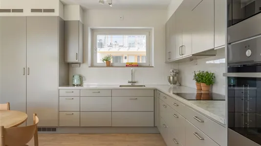 Bostadsrätter till salu i Nacka - foto 7
