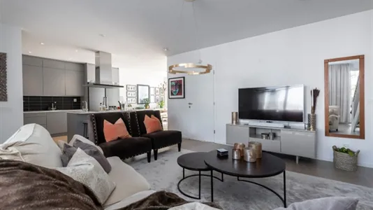 Hus i Huddinge - foto 1