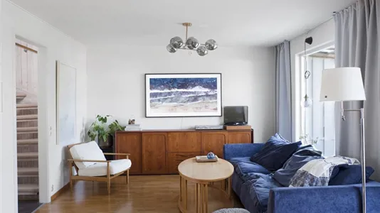 Hus till salu i Salem - foto 1