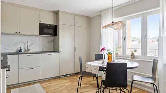 Bostadsrätter till salu i Västerort - foto 13
