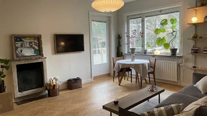 Bromma - 3rok - 13mån - 18.975kr/mån