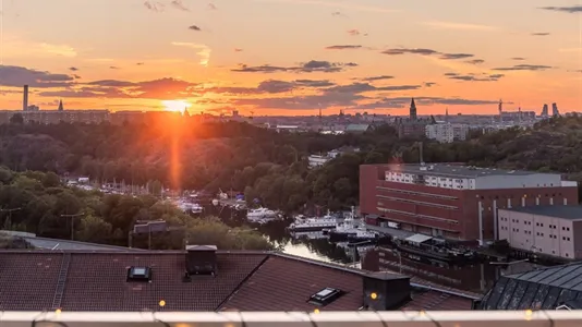 Bostadsrätter till salu i Nacka - foto 2