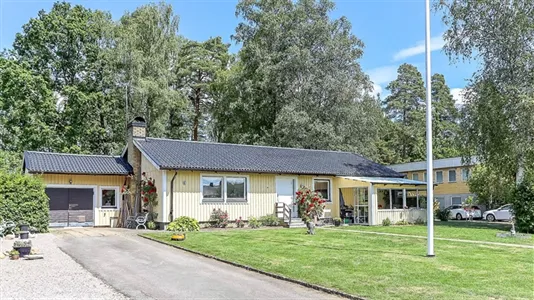Hus till salu i Tingsryd - foto 1