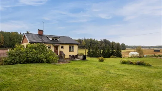 Bostadsrätter till salu i Huddinge - foto 4